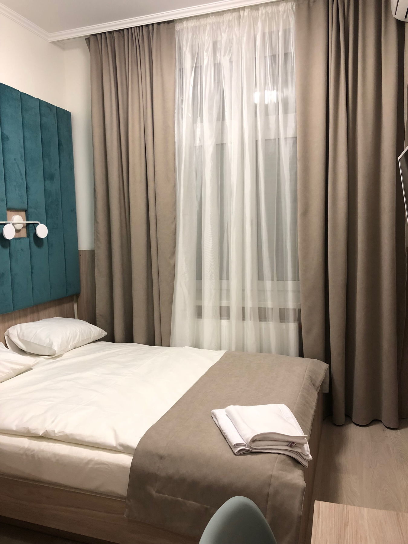 Expo Hotel Comfort Kyjev Pokoj fotografie