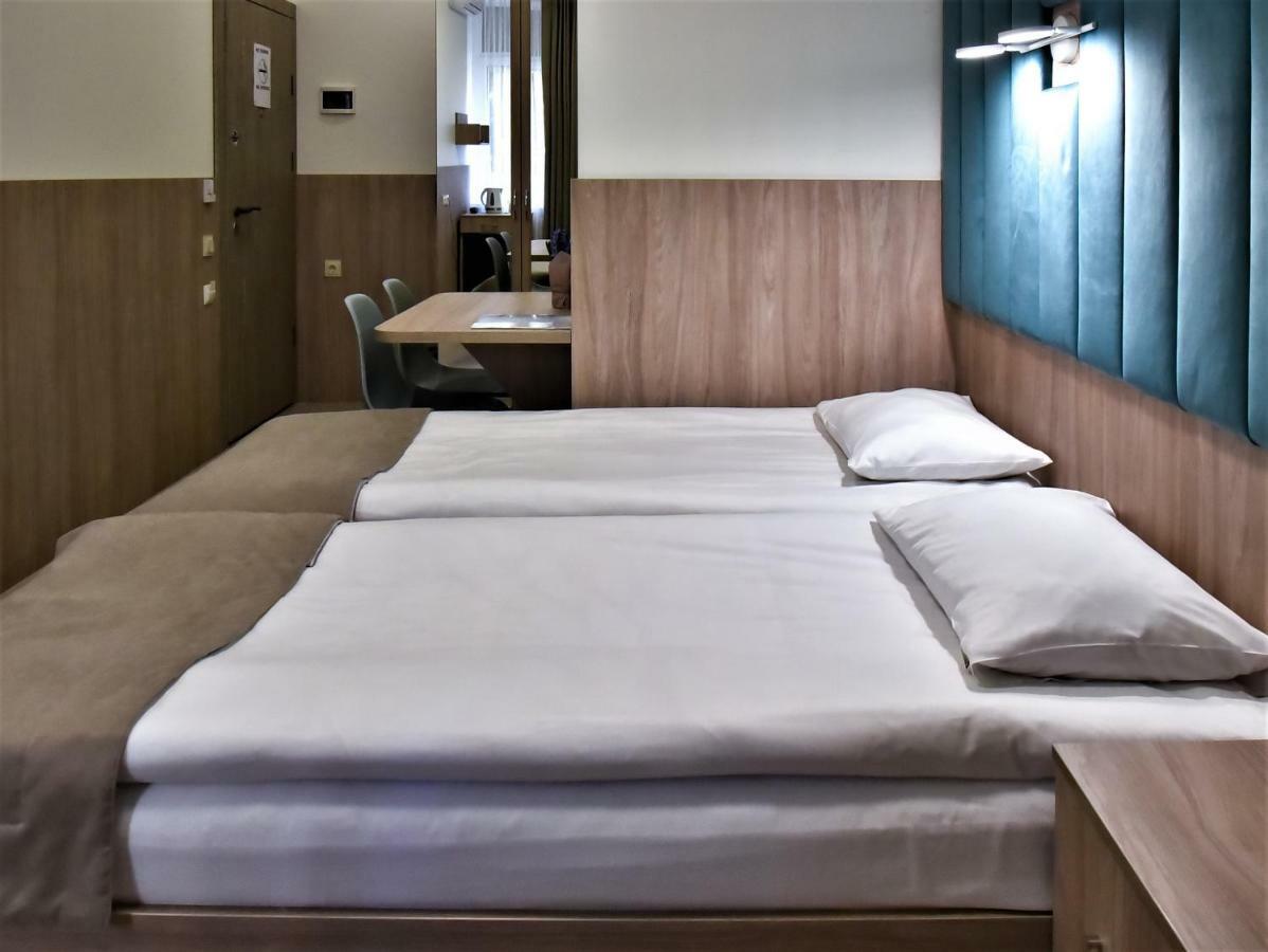 Expo Hotel Comfort Kyjev Exteriér fotografie